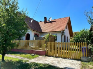 e7be8a3a-5a7e-4e49-a055-f070f6e97b92